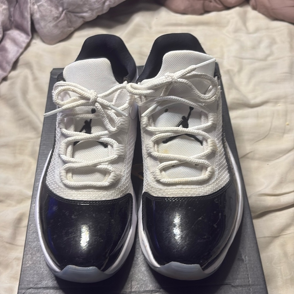 Jordan 11 cmft low